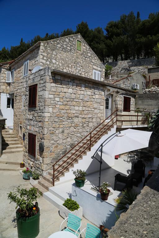 Apartments Seka Hvar Town Exterior foto